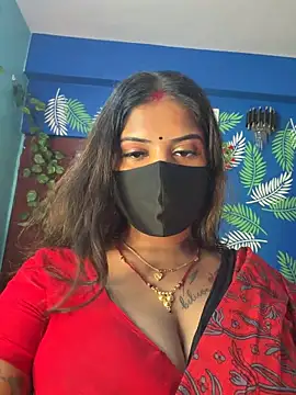 Snapshot of V-Hot-Sweti chatting on 9, 6, 2026 V-Hot-Sweti online show from 9, 6, 2026