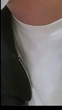 Snapshot of Sza_0515 chatting on 1, 2, 2026 Sza 0515 online show from 1, 2, 2026