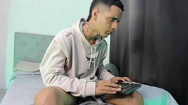 twinkDuohot online show from 24, 11, 2025