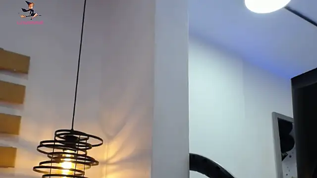 ArianaSantana online show from 31, 10, 2025