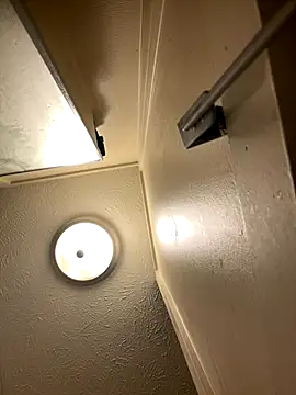 NeedyGlister online show from 8, 10, 2025