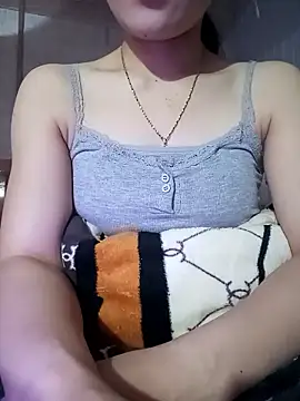 LucyyLy online show from 15, 1, 2026