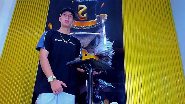 Dante Brown1  online show from 19, 11, 2025