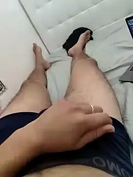 Snapshot of Yazaza1999 chatting on 10, 9, 2025 Yazaza1999 online show from 10, 9, 2025