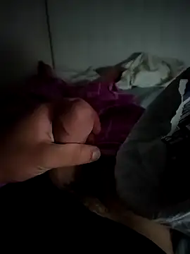 Snapshot of Yazaza1999 chatting on 20, 9, 2025 Yazaza1999 online show from 20, 9, 2025