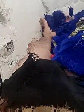 Snapshot of Yazaza1999 chatting on 28, 9, 2025 Yazaza1999 online show from 28, 9, 2025