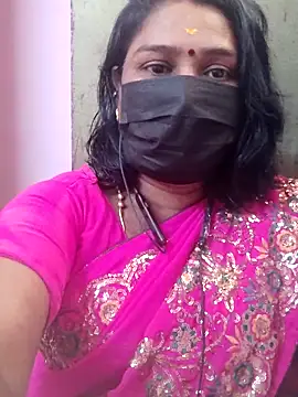 Snapshot of Tamil_Azhaghi25 chatting on 28, 6, 2026 Tamil Azhaghi25 online show from 28, 6, 2026