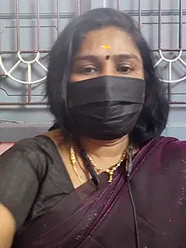 Snapshot of Tamil_Azhaghi25 chatting on 12, 7, 2026 Tamil Azhaghi25 online show from 12, 7, 2026