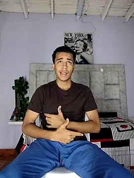 aston xvera online show from 23, 9, 2025