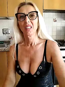  sexyBLONDE46  online show from 28, 5, 2026