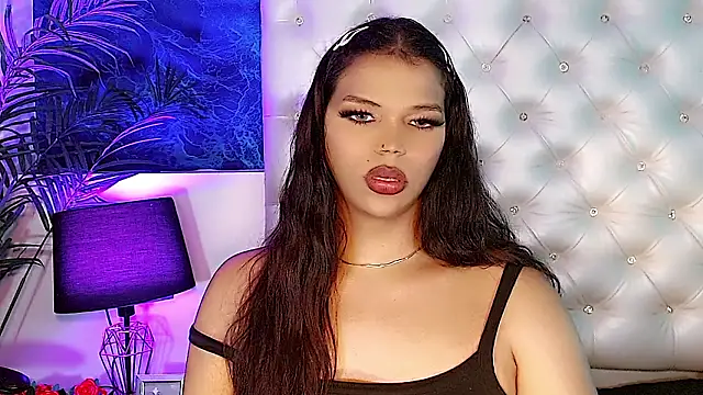 Valeria Swett  online show from 8, 3, 2026