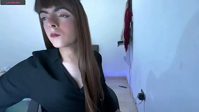 Snapshot of regina_mills_milk chatting on 1, 4, 2026 regina mills milk online show from 1, 4, 2026