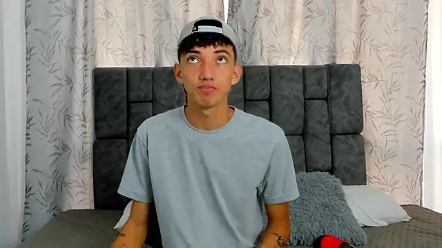 Maikol Ortiz online show from 18, 12, 2025