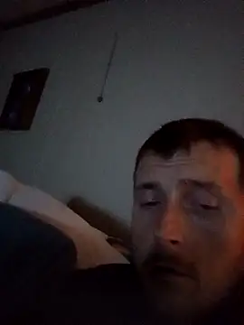 Snapshot of bigmemberDDD chatting on 7, 10, 2025 bigmemberDDD online show from 7, 10, 2025