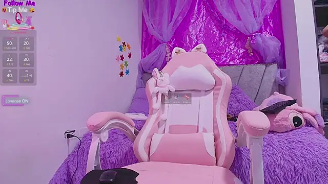 MeganRouss74 online show from 13, 11, 2025