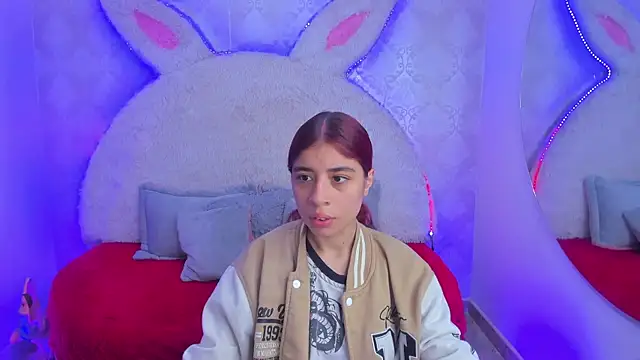 Snapshot of Gaby_louse chatting on 6, 1, 2026 Gaby louse online show from 6, 1, 2026