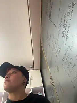 Snapshot of _salo_me25 chatting on 12, 9, 2025 salo me25 online show from 12, 9, 2025