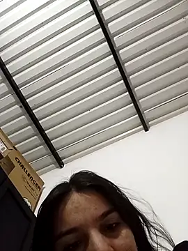 chloe 90 online show from 27, 11, 2025