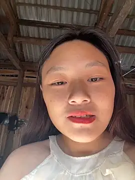 mai-xinh online show from 15, 11, 2025