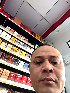 Snapshot of dajiba4718 chatting on 15, 12, 2025 dajiba4718 online show from 15, 12, 2025