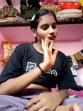 Snapshot of Hot_Mayra_ chatting on 17, 9, 2025 Hot Mayra online show from 17, 9, 2025