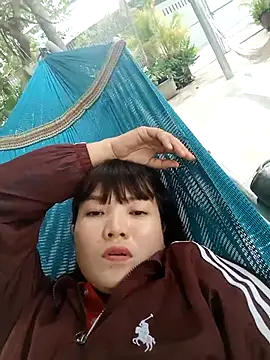 Snapshot of Thao_xx chatting on 24, 9, 2025 Thao xx online show from 24, 9, 2025