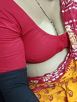 Snapshot of desi_boudi87 chatting on 11, 2, 2026 desi boudi87 online show from 11, 2, 2026