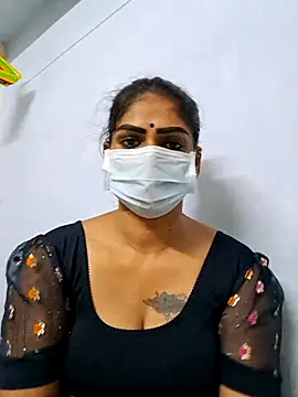 Snapshot of sherlin24 chatting on 19, 9, 2025 sherlin24 online show from 19, 9, 2025