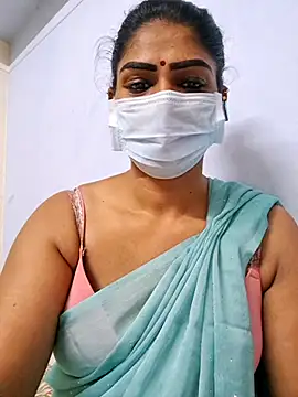 Snapshot of sherlin24 chatting on 25, 9, 2025 sherlin24 online show from 25, 9, 2025