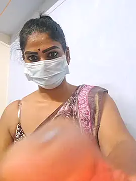 Snapshot of sherlin24 chatting on 29, 9, 2025 sherlin24 online show from 29, 9, 2025