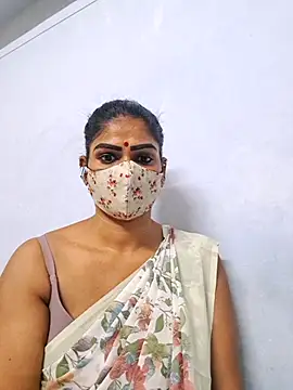 Snapshot of sherlin24 chatting on 30, 9, 2025 sherlin24 online show from 30, 9, 2025