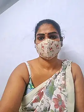 Snapshot of sherlin24 chatting on 18, 10, 2025 sherlin24 online show from 18, 10, 2025