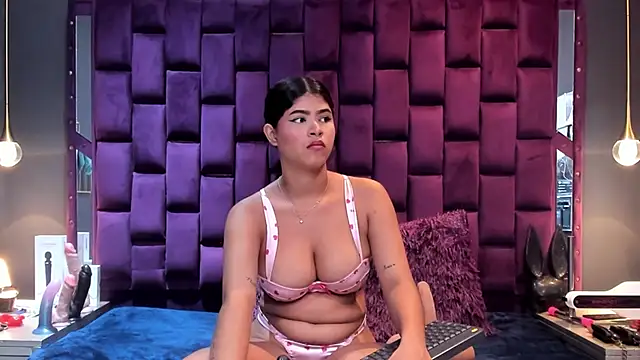 MilaRiva online show from 5, 6, 2026