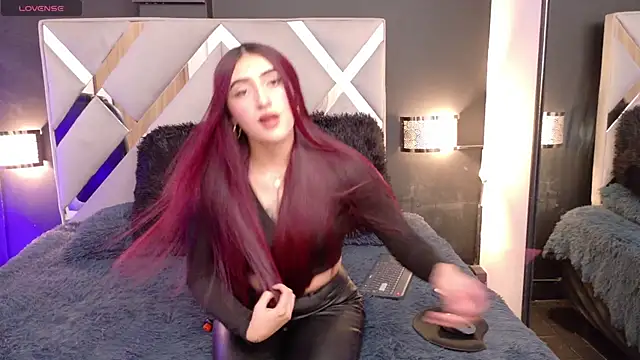 Snapshot of Miia_bunny chatting on 12, 9, 2025 Miia bunny online show from 12, 9, 2025