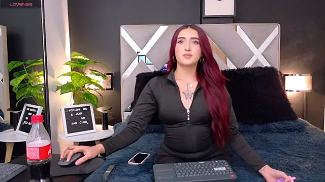 Snapshot of Miia_bunny chatting on 20, 9, 2025 Miia bunny online show from 20, 9, 2025