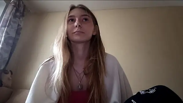 Nymera flare online show from 21, 10, 2025