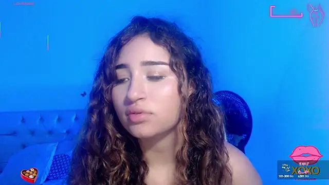 Snapshot of sasha_17_ chatting on 7, 10, 2025 sasha 17 online show from 7, 10, 2025