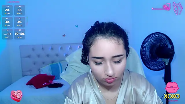 Snapshot of sasha_17_ chatting on 16, 10, 2025 sasha 17 online show from 16, 10, 2025