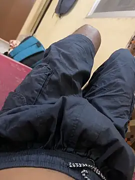 lele122277 online show from 19, 4, 2026