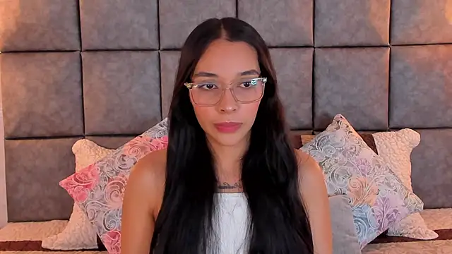 Snapshot of Roseaurora chatting on 29, 6, 2026 Roseaurora online show from 29, 6, 2026