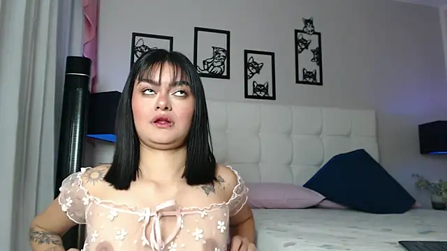 naty luvinn online show from 24, 9, 2025