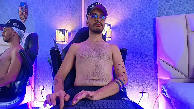 HairyDiamond  online show from 20, 9, 2025