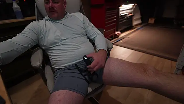 Snapshot of Soundfreak chatting on 1, 11, 2025 Soundfreak online show from 1, 11, 2025