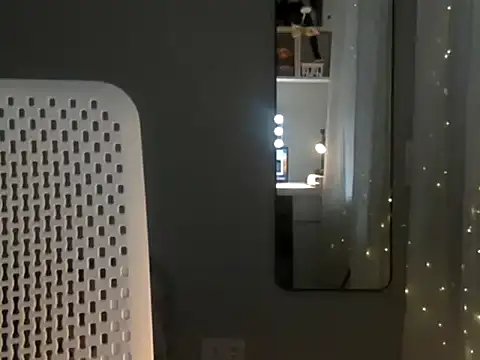 Snapshot of Eva_Fit_Milf chatting on 6, 2, 2026 Eva Fit Milf online show from 6, 2, 2026