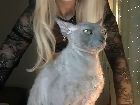 Snapshot of Eva_Fit_Milf chatting on 8, 2, 2026 Eva Fit Milf online show from 8, 2, 2026