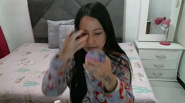 Taylormegan online show from 13, 3, 2025