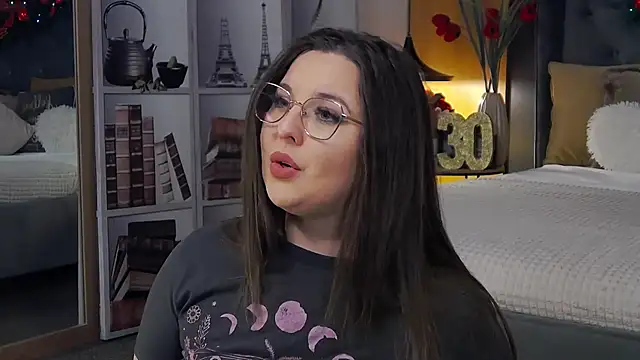 Mia Swano online show from 17, 12, 2025