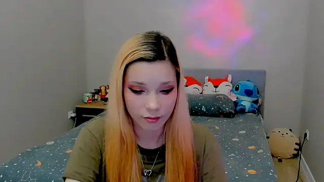 Kitten Alissa online show from 3, 10, 2025