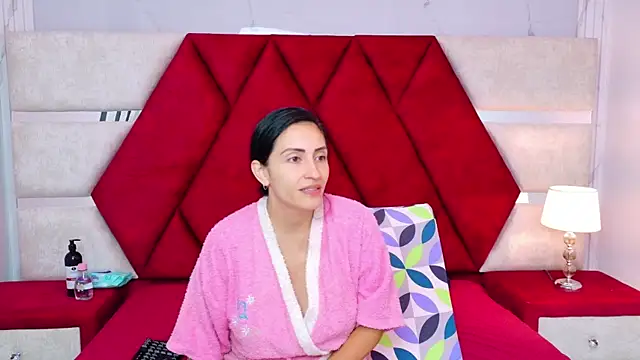 Kity spiderr online show from 9, 10, 2025