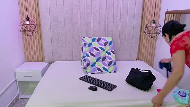 Kity spiderr online show from 29, 10, 2025